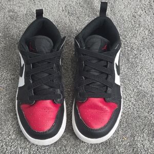 Jordan Kids Black and Red Sneakers